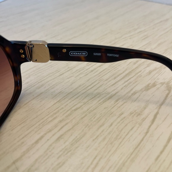 Coach Tortoise Shell Sunglasses - Picture 7 of 16